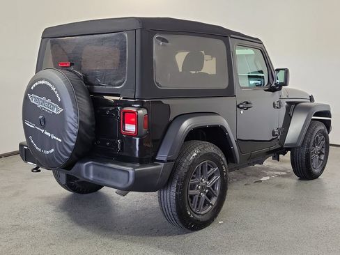 Used 2024 Jeep Wrangler Sport AWD/4WD image 7