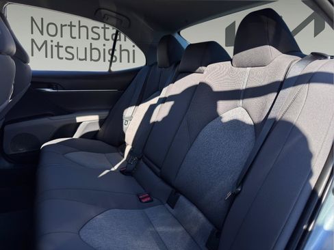 Used 2022 Toyota Camry LE AWD/4WD image 17