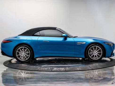 Used 2024 Mercedes-Benz SL 43 AMG image 27