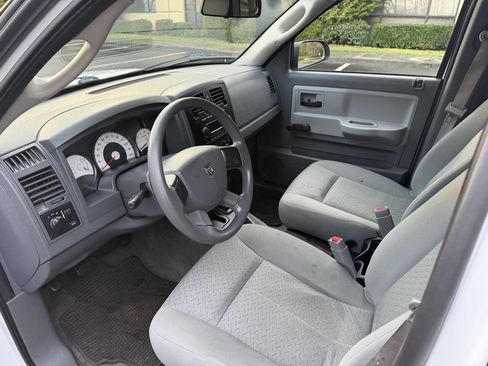 Used 2007 Dodge Dakota ST image 11
