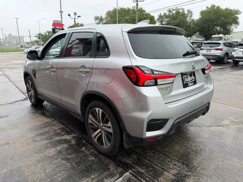 Used 2022 Mitsubishi Outlander Sport ES AWD/4WD image 5