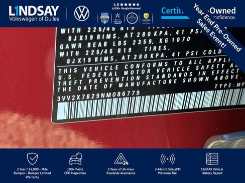 Certified 2022 Volkswagen Taos SEL image 28