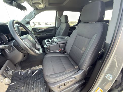 Used 2023 Chevrolet Silverado 1500 LT image 13