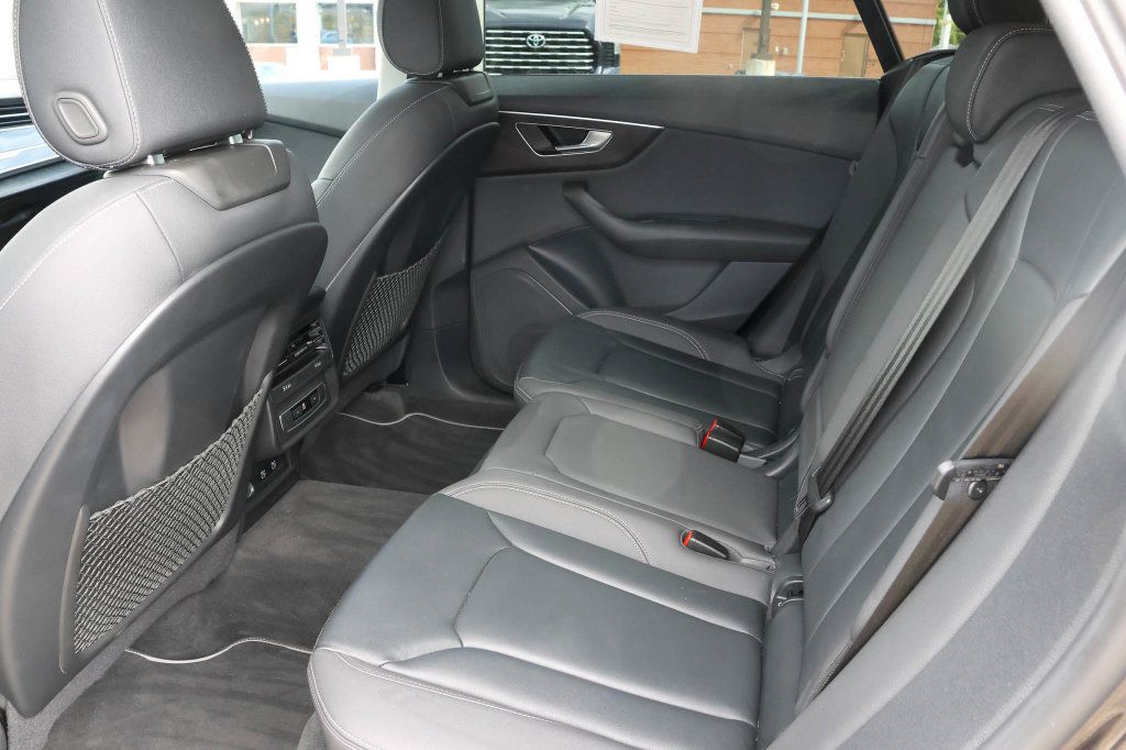 Used 2021 Audi Q8 Premium w/ Convenience Package AWD/4WD image 15