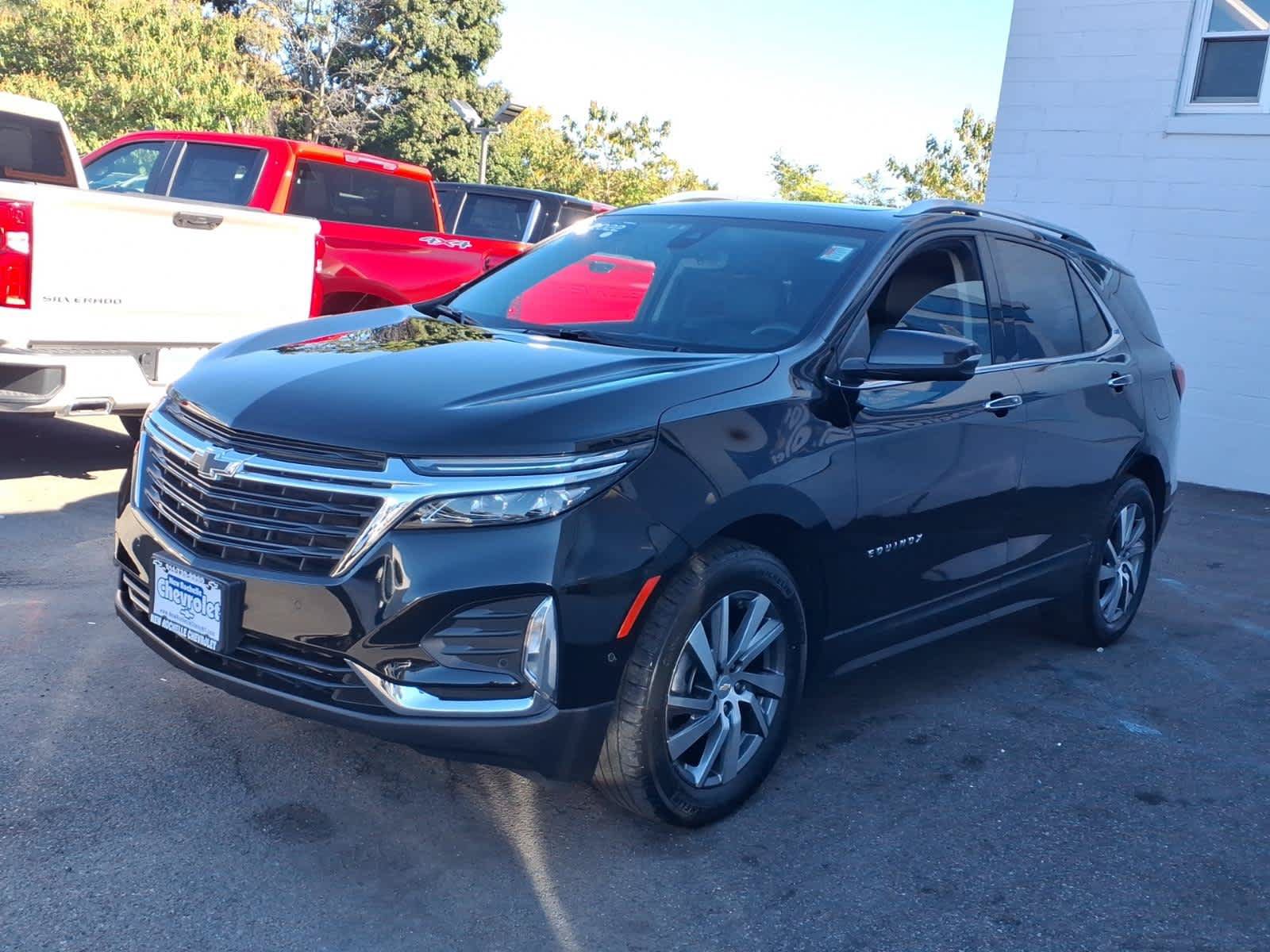 Used 2022 Chevrolet Equinox Premier AWD/4WD image 3