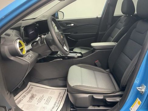 New 2026 Chevrolet Trax LT image 12