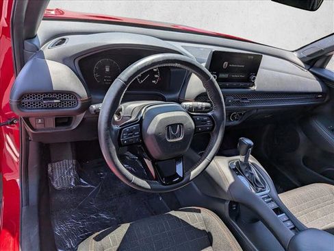 Used 2024 Honda HR-V Sport image 10