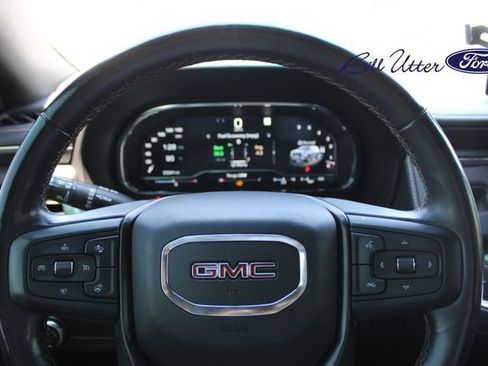 Used 2022 GMC Yukon AT4 AWD/4WD image 23