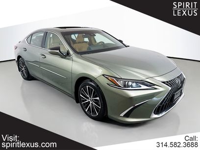 Certified 2025 Lexus ES 300h F Sport w/ Accessory Package (Z2)