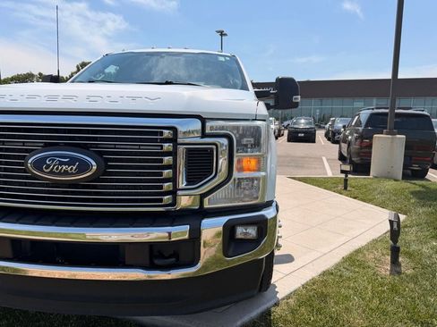 Used 2022 Ford F350 XLT w/ XLT Value Package AWD/4WD image 9