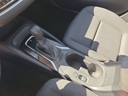Used 2024 Toyota Corolla LE FWD image 34