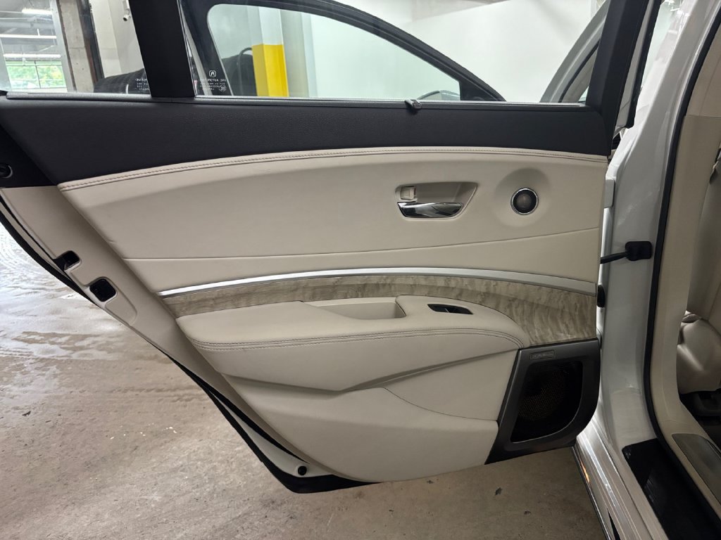 Used 2018 Acura RLX w/ Advance Package AWD/4WD image 15