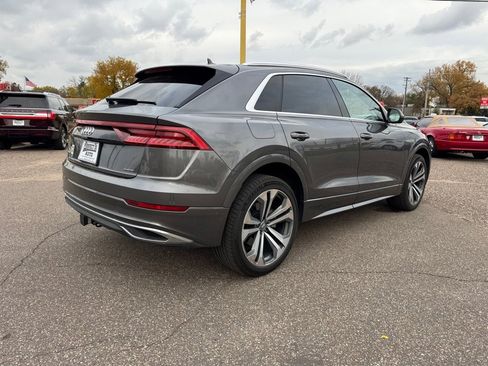 Used 2019 Audi Q8 Prestige image 4
