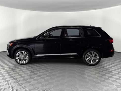 Used 2022 Audi Q7 3.0T Premium Plus w/ Premium Plus Package AWD/4WD image 2