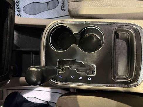Used 2011 Dodge Durango Crew image 17