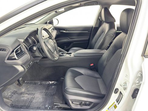 Used 2022 Toyota Camry Nightshade image 15