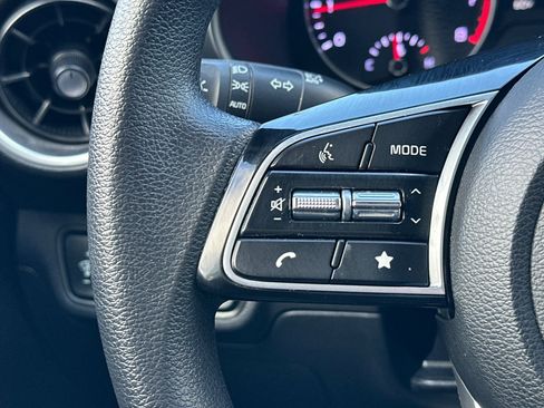 Used 2023 Kia Forte LXS w/ LXS Technology Package image 24