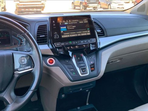 Used 2018 Honda Odyssey EX-L image 6
