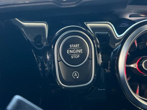 Used 2025 Mercedes-Benz CLA 250 image 22
