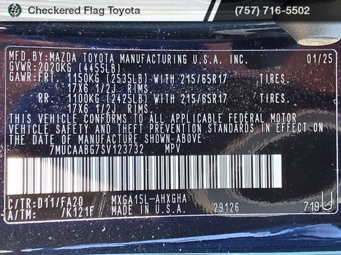 Certified 2025 Toyota Corolla Cross LE AWD/4WD image 22