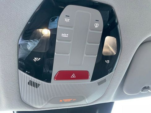 Certified 2025 Kia K4 EX image 18