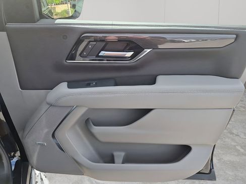 New 2026 GMC Yukon Elevation RWD image 13