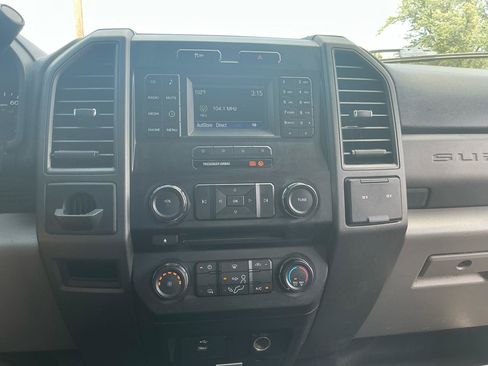 Used 2017 Ford F250 XL w/ Power Equipment Group RWD image 14