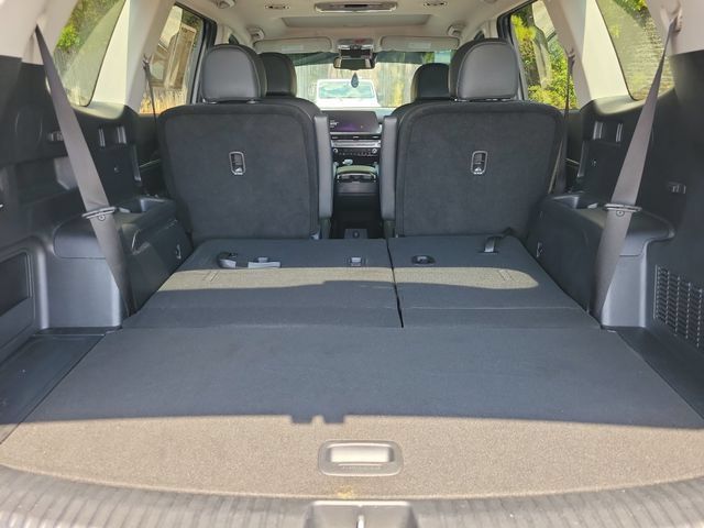 Used 2024 Kia Telluride EX w/ EX Captain's Chair Package FWD image 22