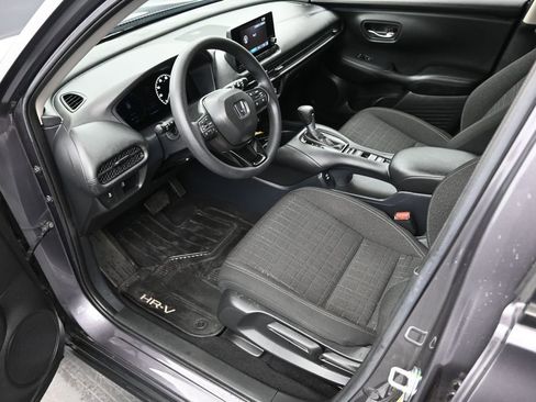 Used 2024 Honda HR-V LX image 11