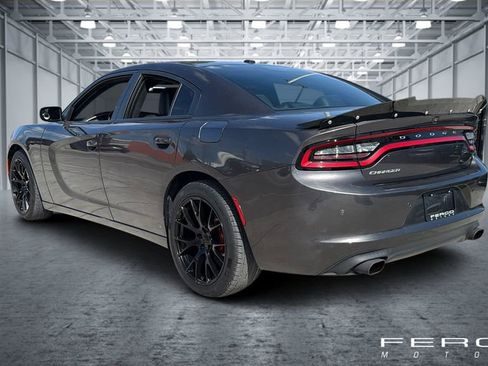 Used 2021 Dodge Charger SXT w/ Leather Interior Group RWD image 3