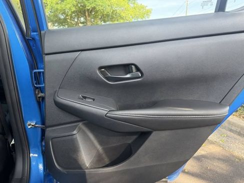Used 2025 Nissan Sentra SV FWD image 25