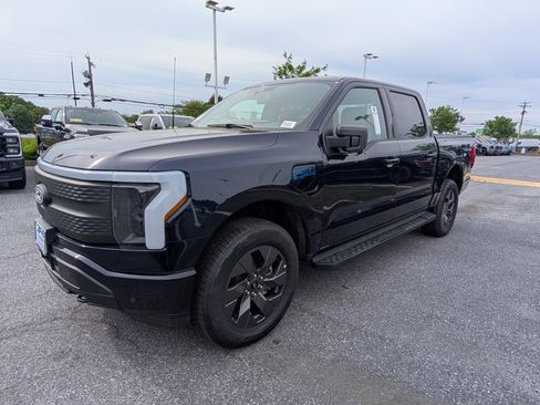 New 2025 Ford F150 Lightning Flash image 5