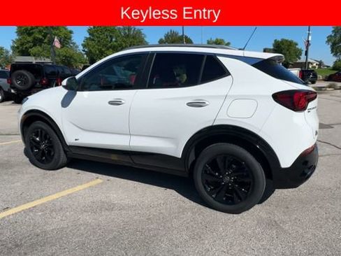 Used 2025 Buick Encore GX Sport Touring w/ Comfort Package AWD/4WD image 6