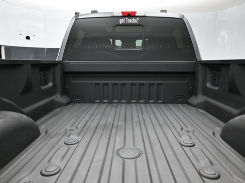 Used 2024 Ford F350 Lariat w/ Lariat Ultimate Package AWD/4WD image 7