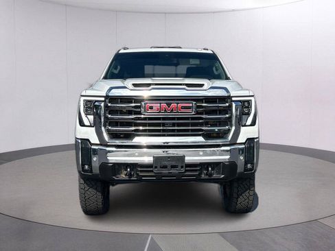 Used 2024 GMC Sierra 2500 SLT AWD/4WD image 9