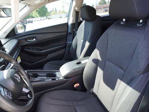 Used 2023 Honda Accord EX image 26