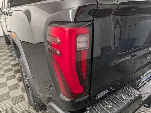 New 2026 GMC Sierra 2500 Denali Ultimate image 12