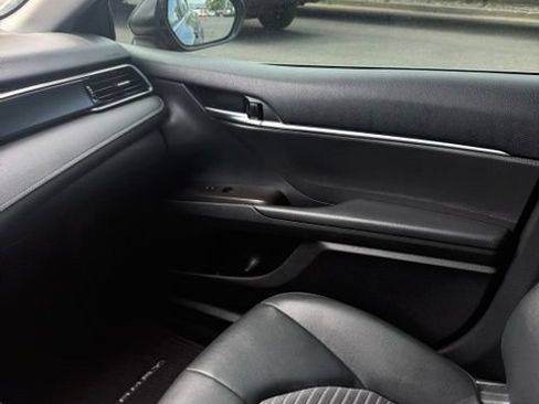 Used 2024 Toyota Camry SE FWD image 30