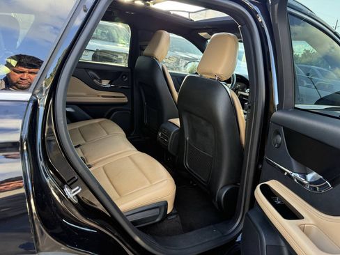 Used 2021 Lincoln Corsair Reserve FWD image 15