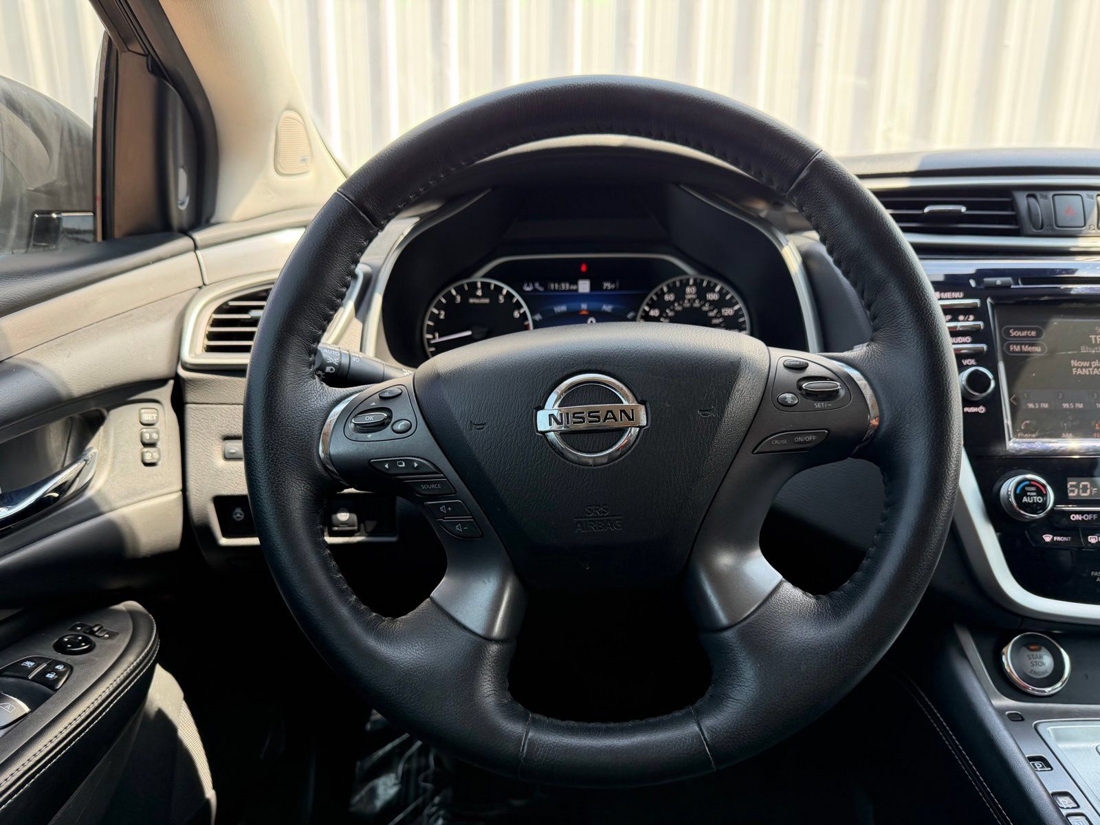 Used 2022 Nissan Murano SL FWD image 16