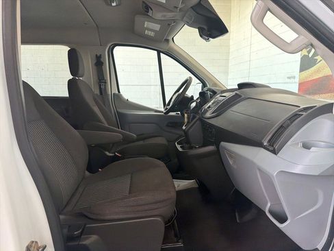 Used 2016 Ford Transit 150 XL image 29