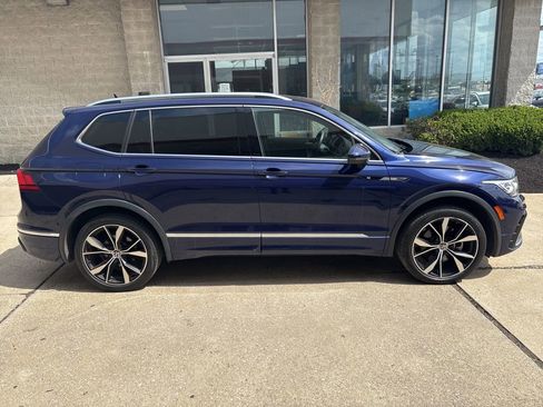 Used 2022 Volkswagen Tiguan SEL R-Line image 4