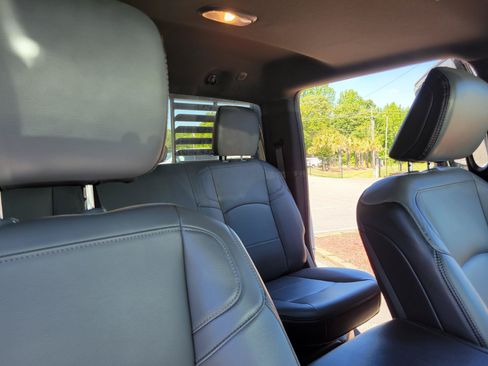 Used 2023 RAM 3500 Tradesman w/ Chrome Appearance Group AWD/4WD image 53