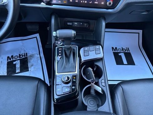 Certified 2023 Kia Sportage X-Line image 14