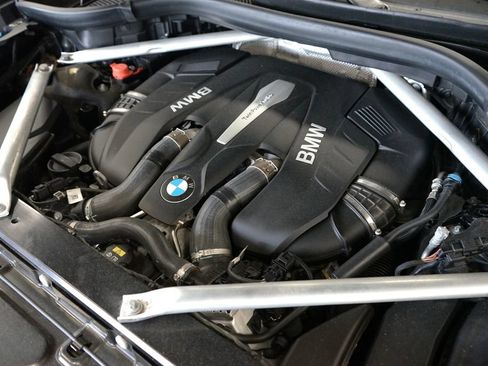 Used 2019 BMW X7 xDrive50i w/ Premium Package AWD/4WD image 65