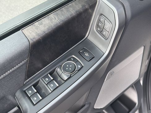 New 2026 Ford F250 4x4 Crew Cab Super Duty image 16