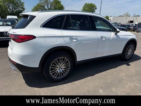 New 2026 Mercedes-Benz GLC 300 4MATIC image 7