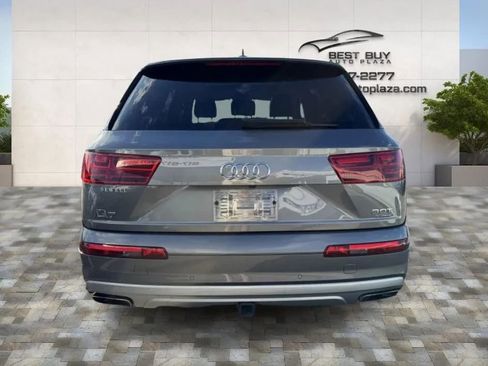 Used 2018 Audi Q7 3.0T Prestige image 5