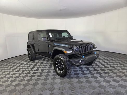 Certified 2025 Jeep Wrangler Unlimited Rubicon 4xe w/ Convenience Group image 2