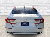 Used 2018 Honda Accord Touring image 3
